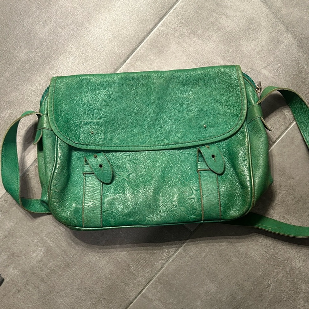Vintage leather messenger bag. Green